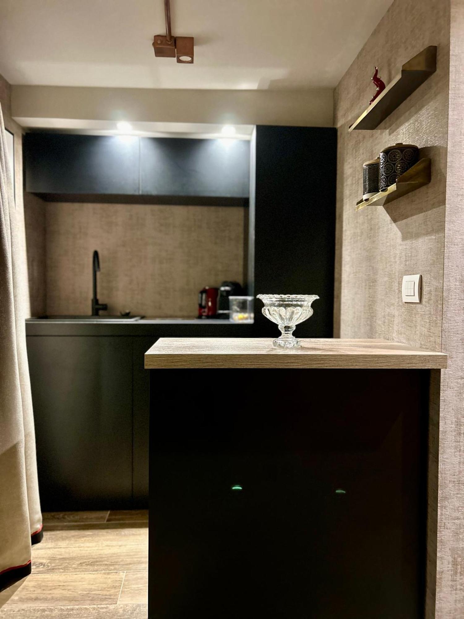Portrait Luxury Loft Apartment บารี ภายนอก รูปภาพ