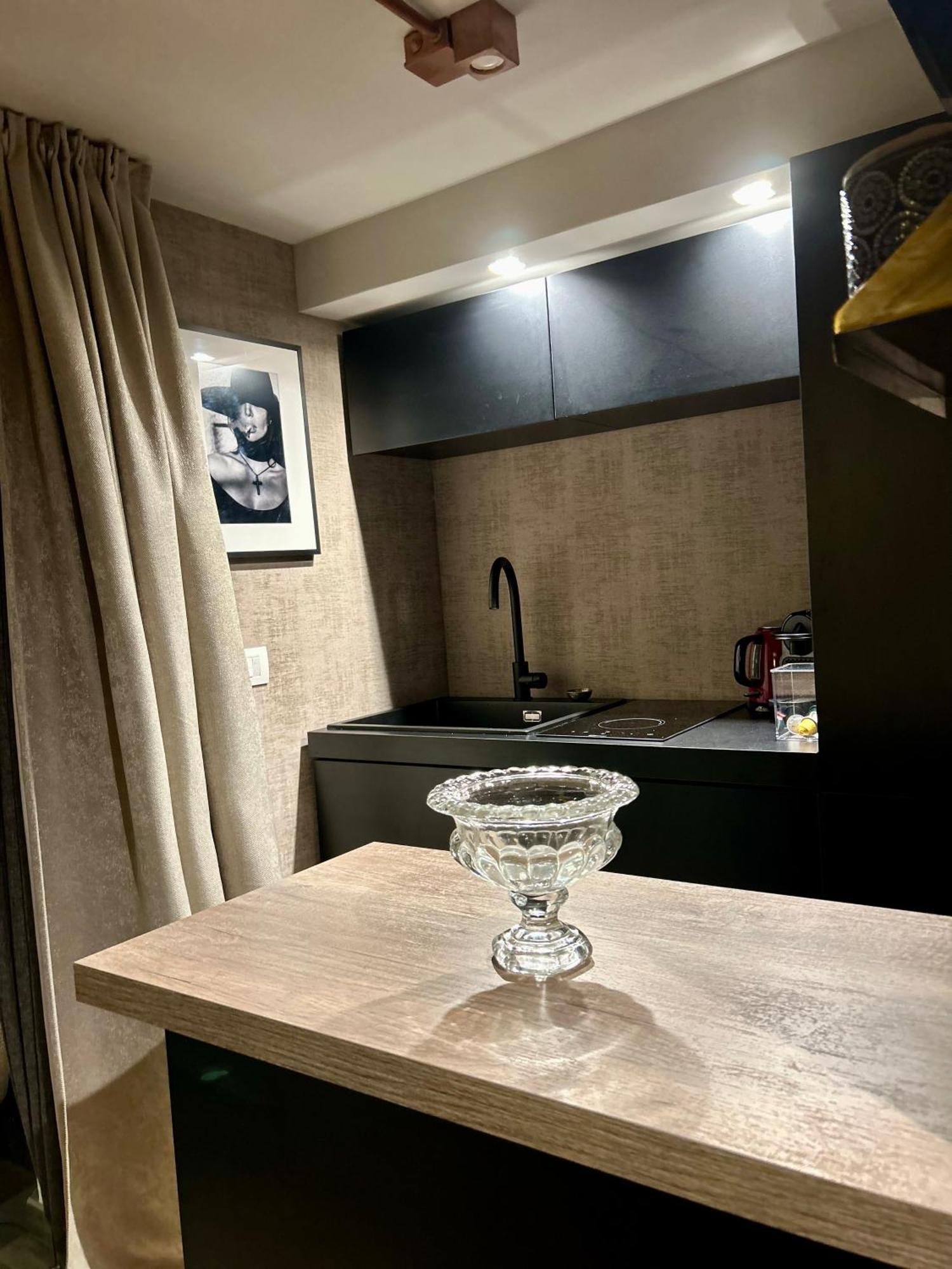 Portrait Luxury Loft Apartment บารี ภายนอก รูปภาพ
